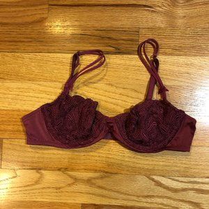 WOMENS VICTORIA'S SECRET BURGUNDY LACE BRA 34A